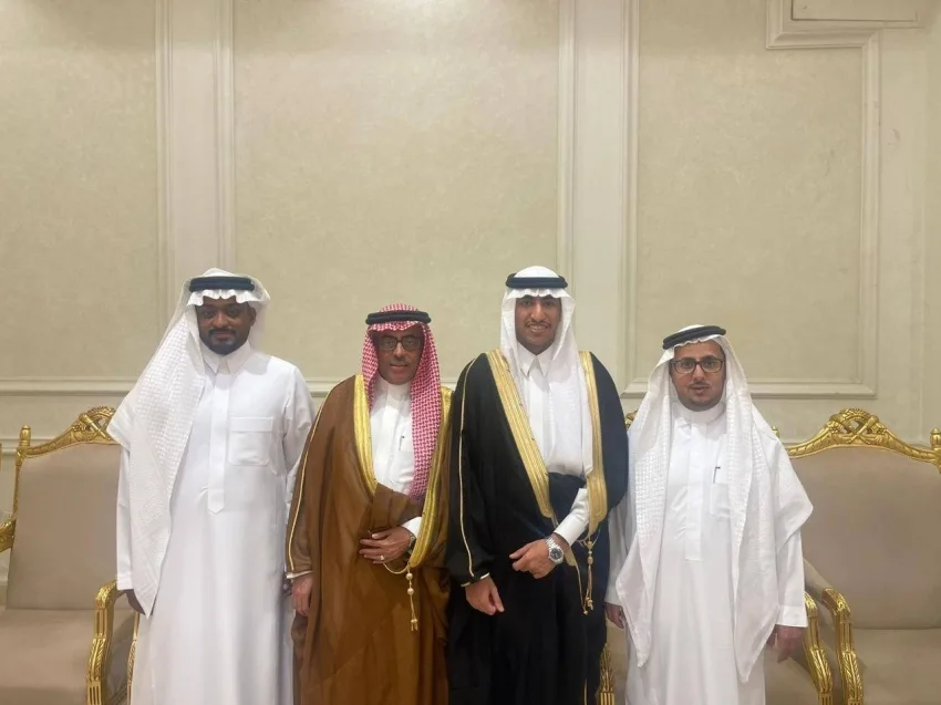 الدكتور هاني الكثيري يحيي حفل زفاف ابنه المهندس فيصل الدكتور هاني الكثيري يحيي حفل زفاف ابنه المهندس فيصل