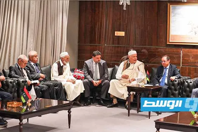 «اجتماع سوق الجمعة» مع «السفير الروسي»: الاحتجاجات في طرابلس «تتواصل» «اجتماع سوق الجمعة» مع «السفير الروسي»: الاحتجاجات في طرابلس «تتواصل»
