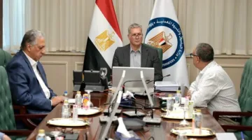 وزير البترول: إنشاء لجنة مختصة للتحقيق العاجل في تفاصيل حادث البارجة البحرية