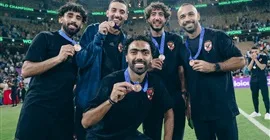 قرار عاجل: نجم الأهلي يُطالب بالرحيل الدائم ويرفض الانتقال على سبيل الإعارة