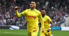 عاجل.. الأهلي يبدأ خطواته للتعاقد مع مصطفى محمد رسميًا