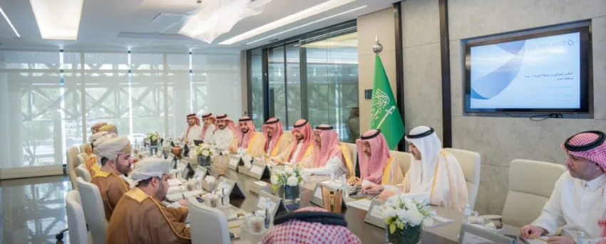 وزير الصناعة والثروة المعدنية يعلن عن بدء المرحلة الثانية من التعاون الصناعي بين المملكة وسلطنة عُمان وزير الصناعة والثروة المعدنية يعلن عن بدء المرحلة الثانية من التعاون الصناعي بين المملكة وسلطنة عُمان