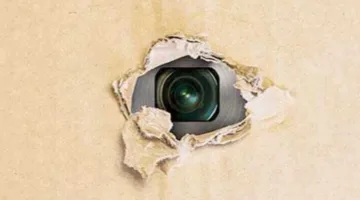 جيم المحلة: طرق اكتشاف الكاميرات المخفية في غرف تبديل الملابس