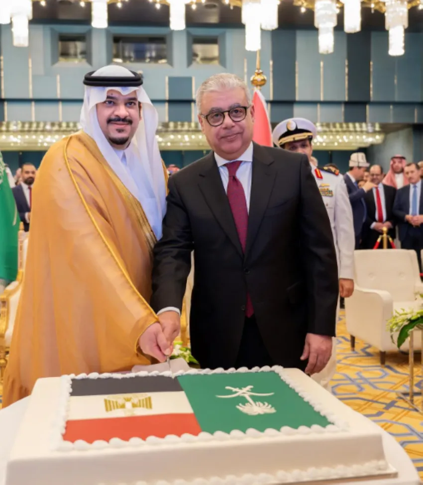 نائب أمير منطقة الرياض يكرّم حفل سفارة جمهورية مصر نائب أمير منطقة الرياض يكرّم حفل سفارة جمهورية مصر