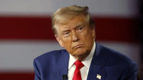 ترامب: “لم أحقق أي تقدم” في محادثتي مع بوتين حول أوكرانيا… ويشدد على رغبته في “سلامة الناس في غزة” ترامب: “لم أحقق أي تقدم” في محادثتي مع بوتين حول أوكرانيا… ويشدد على رغبته في “سلامة الناس في غزة”