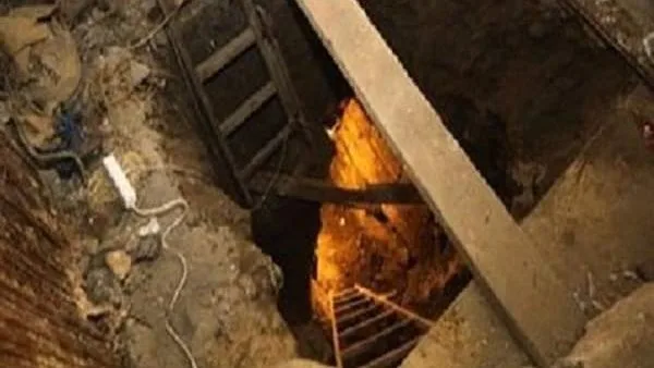 مصرع شخصين أثناء التنقيب عن الآثار في وادي النطرون واعتقال مالك المزرعة مصرع شخصين أثناء التنقيب عن الآثار في وادي النطرون واعتقال مالك المزرعة