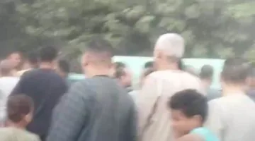 أهالي المنيا يودعون جثامين الأطفال الثلاثة الذين أقدم والدهم على قتلهم.. صور