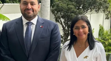نائبة رئيس جمهورية فنزويلا البوليفارية تستقبل وزير الدولة للشؤون الخارجية