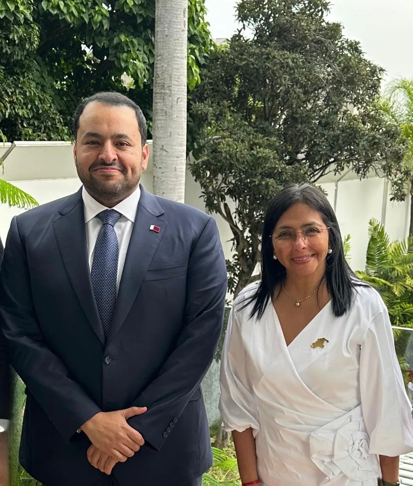 نائبة رئيس جمهورية فنزويلا البوليفارية تستقبل وزير الدولة للشؤون الخارجية نائبة رئيس جمهورية فنزويلا البوليفارية تستقبل وزير الدولة للشؤون الخارجية