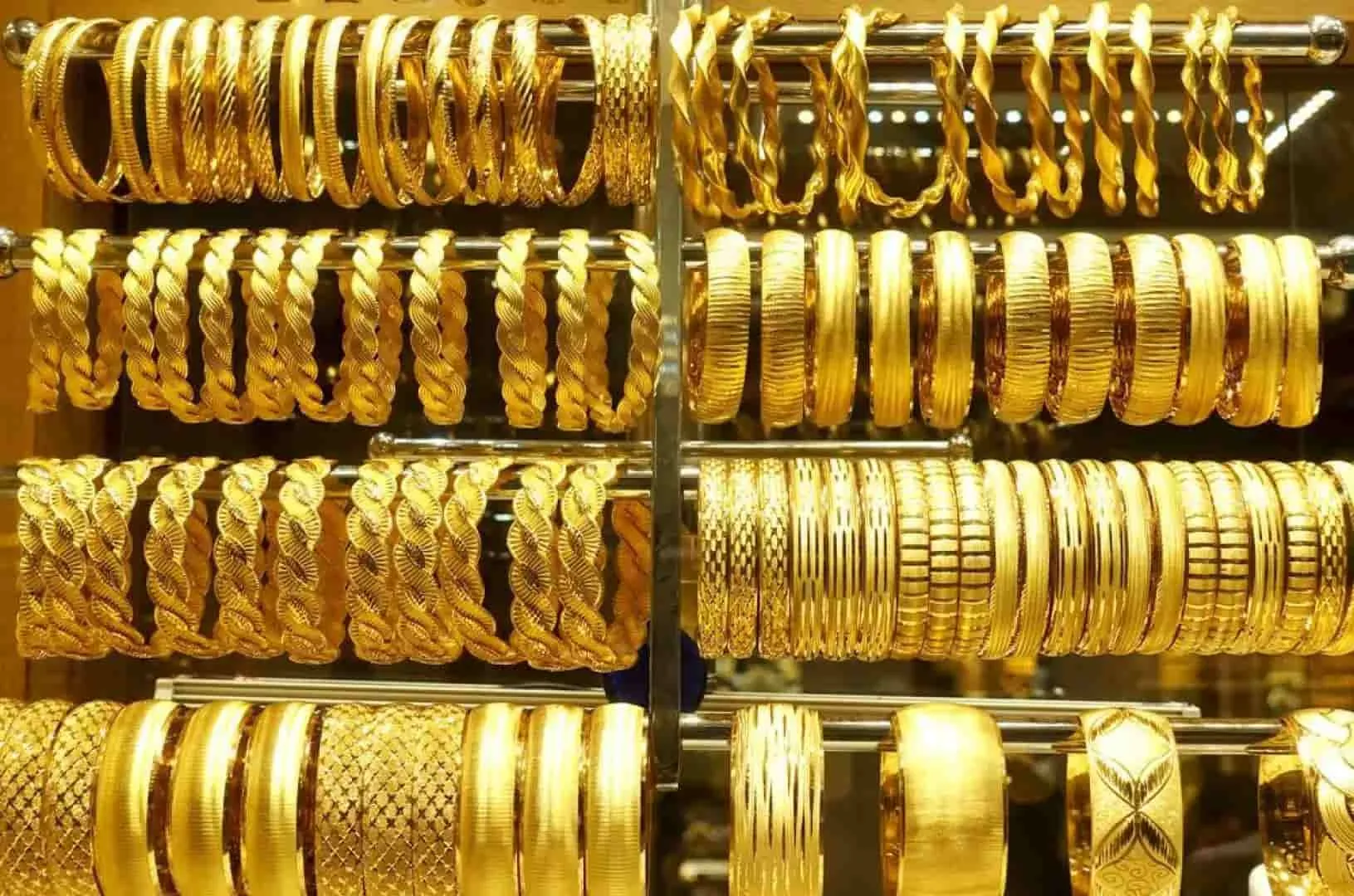 انخفاض واضح في أسعار الذهب اليوم انخفاض واضح في أسعار الذهب اليوم