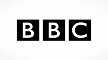 100 موظف في BBC يدّعون انحياز الشبكة في تغطية حرب غزة: أصبحت أداة دعاية