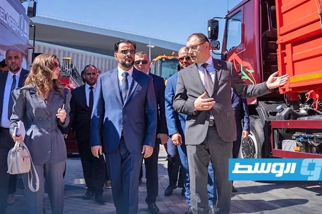 حماد يقوم بجولة في معرض “بيلا إكسبو 2025” بالعاصمة مينسك