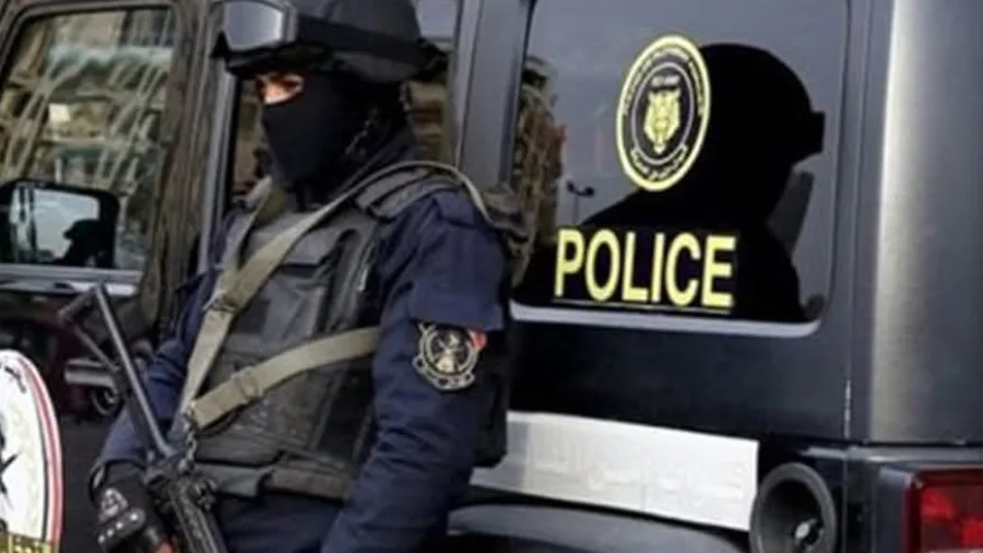 مصدر أمني يدحض صحة فيديو متداول لضابط شرطة ويؤكد: “مُصطنع وقديم من تنظيم الإخوان” مصدر أمني يدحض صحة فيديو متداول لضابط شرطة ويؤكد: “مُصطنع وقديم من تنظيم الإخوان”