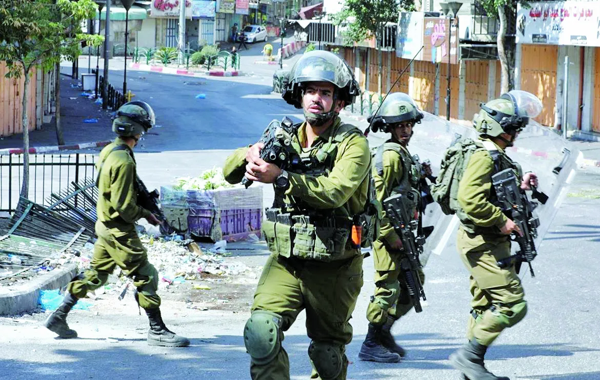 عائلات فلسطينية تُهجّر قسراً من منازلها في شمال غرب أريحا بسبب اعتداءات المستوطنين عائلات فلسطينية تُهجّر قسراً من منازلها في شمال غرب أريحا بسبب اعتداءات المستوطنين