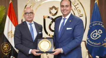 جامعة عين شمس و هيئة الرعاية الصحية توقعان اتفاقية تعاون استراتيجي
