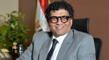“أرواح في المدينة” تحتفل بمرور 70 عاماً على نقل تمثال رمسيس الثاني إلى وسط القاهرة