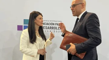 وزيرة التخطيط والتعاون الدولي تستضيف اجتماعات ثنائية موسعة مع ممثلي الحكومات وشركاء التنمية والهيئات الدولية.