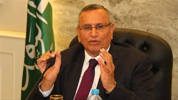 عبد السند يمامة: حزب الوفد يمثل جزءًا من النظام السياسي في مصر بإرادة مستقلة عبد السند يمامة: حزب الوفد يمثل جزءًا من النظام السياسي في مصر بإرادة مستقلة