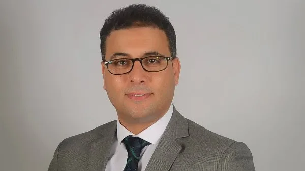 د. ثروت إمبابي يكتب: الهجرة المدروسة وتأهيل الخريجين… نحو تطوير الزراعة المصرية لتناسب العصر الحديث د. ثروت إمبابي يكتب: الهجرة المدروسة وتأهيل الخريجين… نحو تطوير الزراعة المصرية لتناسب العصر الحديث