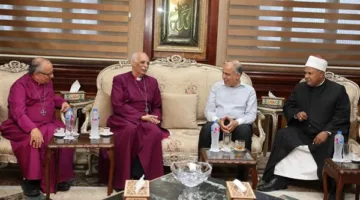 محافظ المنيا يستقبل وفد المركز المسيحي الإسلامي