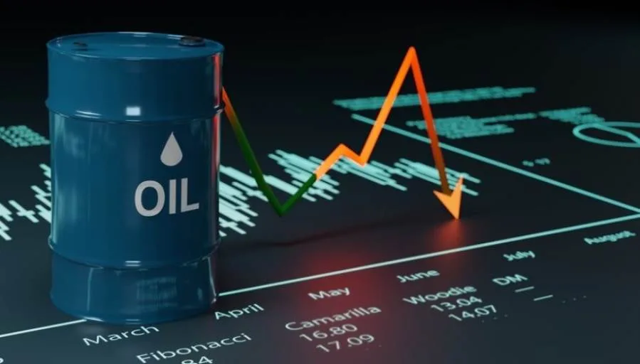 انخفاض أسعار النفط وسط توقعات بزيادة الإنتاج انخفاض أسعار النفط وسط توقعات بزيادة الإنتاج