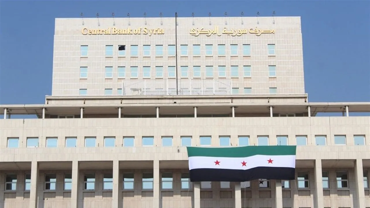 دمشق: لن نربط قيمة الليرة بالدولار أو نلجأ للاستدانة من الخارج دمشق: لن نربط قيمة الليرة بالدولار أو نلجأ للاستدانة من الخارج
