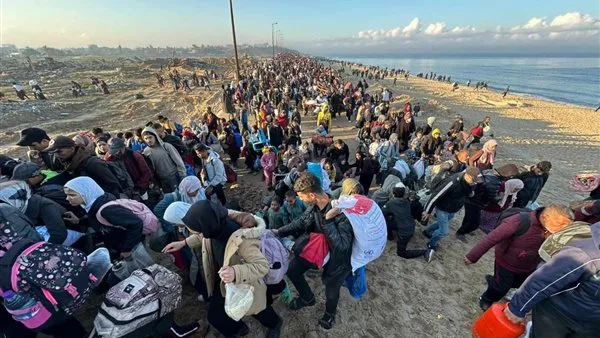 حاتم قرارية: إجمالي عدد الفلسطينيين حول العالم 15.2 مليون، واللاجئون يمثلون 50% منهم. حاتم قرارية: إجمالي عدد الفلسطينيين حول العالم 15.2 مليون، واللاجئون يمثلون 50% منهم.