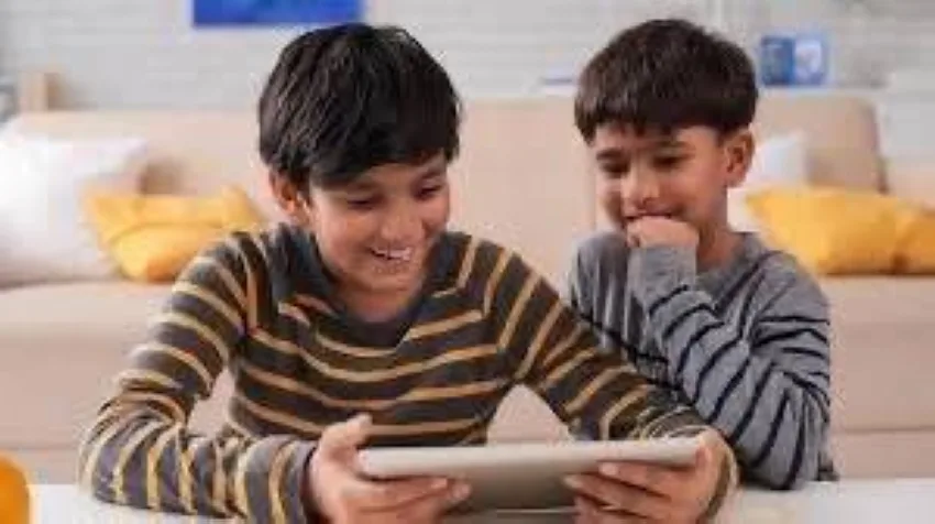 بحث يسلط الضوء على تأثير اليوتيوب على سلوكيات الأطفال بحث يسلط الضوء على تأثير اليوتيوب على سلوكيات الأطفال