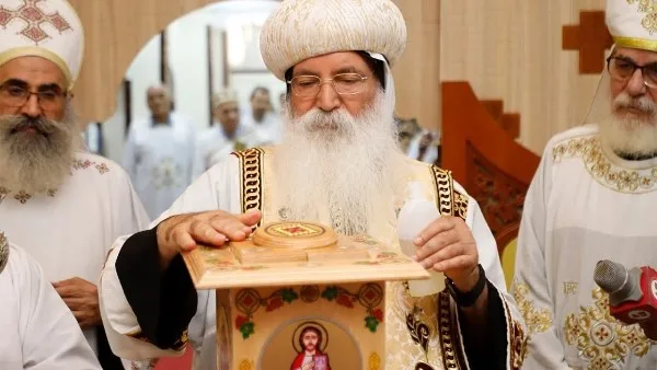 افتتاح مذبح الأنبا بيشوي في طما برعاية الأنبا إسحق أسقف الإيبارشية