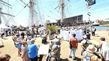 الفريق الثاني لشباب عُمان يستمر في مشاركته بمهرجان لوهافر للإبحار في فرنسا