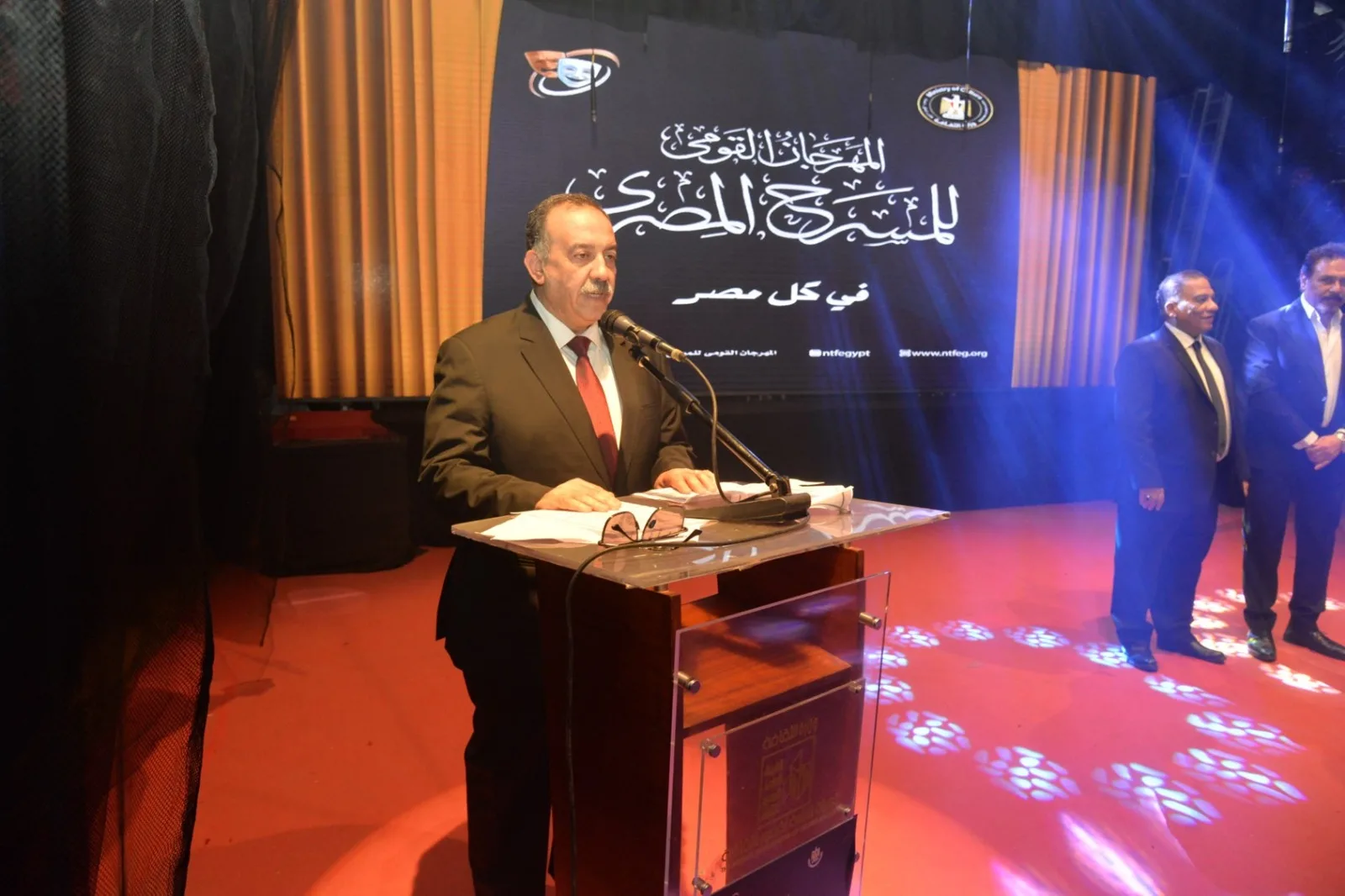 محافظ أسيوط يحضر حفل ختام الدورة الثامنة عشر للمهرجان الوطني للمسرح محافظ أسيوط يحضر حفل ختام الدورة الثامنة عشر للمهرجان الوطني للمسرح
