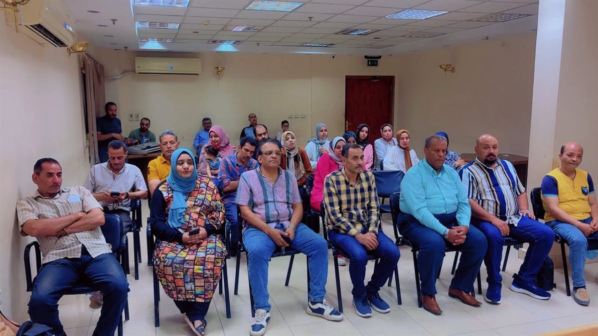 صورة من المناقشة