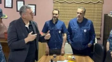 وزير البترول يلتقي بفريق البحث في حادث انقلاب الباخرة أدمارين 12.