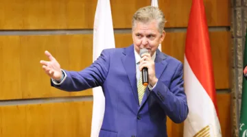 رئيس الاتحاد الدولي للخماسي الحديث: “نعتز بمصر.. والأكاديمية العربية تُعتبر مثالاً يحتذى به في التنظيم ودعم الرياضة”