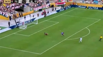 الهلال السعودي يخرج من كأس العالم للأندية بطريقة مهيبة وبلوغ فلومينينسي البرازيلي المرحلة التالية.