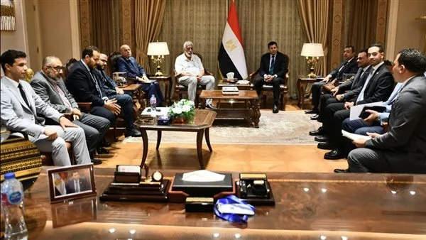 وزير الرياضة يجتمع بمجموعة من المستثمرين المصريين لمناقشة تأسيس شراكة وطنية