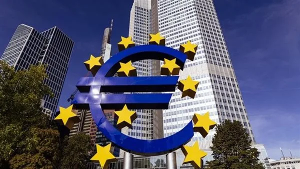 لاجارد: معدلات الفائدة التي يحددها البنك المركزي الأوروبي ملائمة.