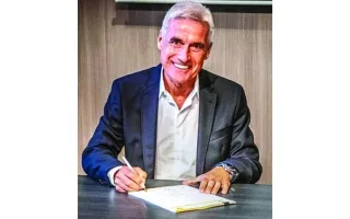 كاسترو: “الطموح الكبير” هو ما دفعني لتولي تدريب الوصل
