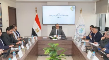 رئيس هيئة الرعاية الصحية يراقب التطورات الجديدة في التحول الرقمي لمرافق الهيئة