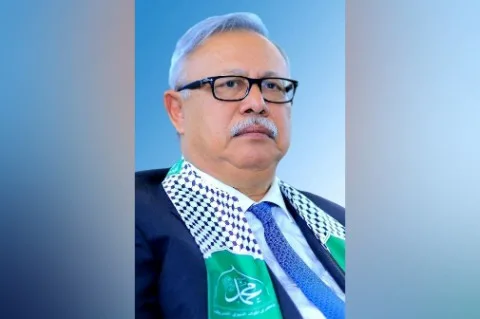البروفيسور عبد العزيز صالح بن حبتور: ما الذي أدى إلى تراجع الأُمة الإسلامية وضعف وعيها تجاه الجرائم والانتهاكات في قطاع غزة؟ البروفيسور عبد العزيز صالح بن حبتور: ما الذي أدى إلى تراجع الأُمة الإسلامية وضعف وعيها تجاه الجرائم والانتهاكات في قطاع غزة؟