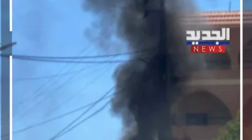 اصطدام سيارة في بنت جبيل بصاروخين (فيديو)