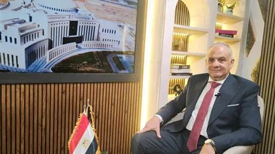 د. طارق خضر: السلام الاجتماعي يتكامل مع الشرعية، وقانون الإيجار الجديد يضمن المشروعية د. طارق خضر: السلام الاجتماعي يتكامل مع الشرعية، وقانون الإيجار الجديد يضمن المشروعية
