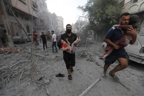 وزارة الصحة في غزة: عدد الشهداء نتيجة العدوان الإسرائيلي يصل إلى 57,338. وزارة الصحة في غزة: عدد الشهداء نتيجة العدوان الإسرائيلي يصل إلى 57,338.