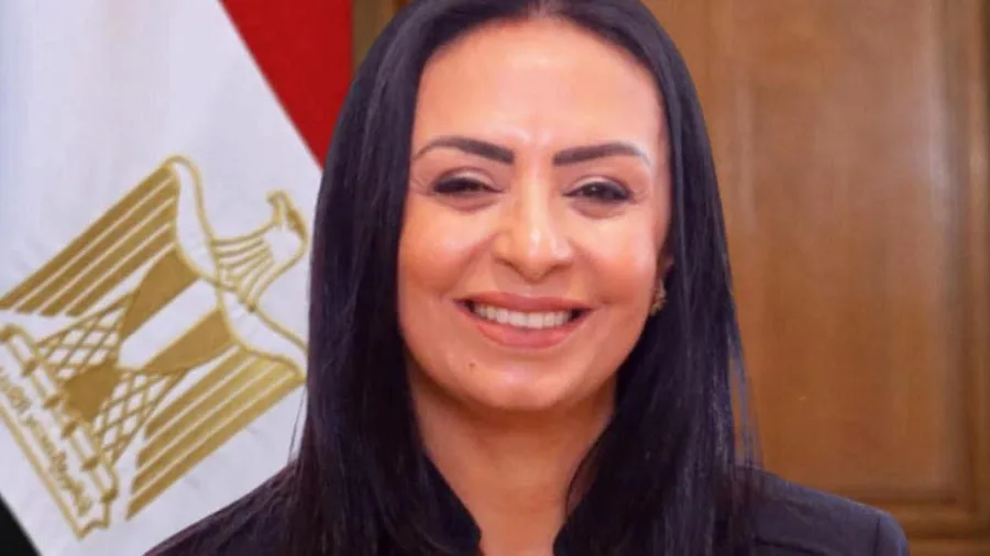 وزيرة التضامن تراقب تأثيرات حادث الطريق الإقليمي وتُصدر توجيهات لتقديم الدعم لعائلات الضحايا وزيرة التضامن تراقب تأثيرات حادث الطريق الإقليمي وتُصدر توجيهات لتقديم الدعم لعائلات الضحايا