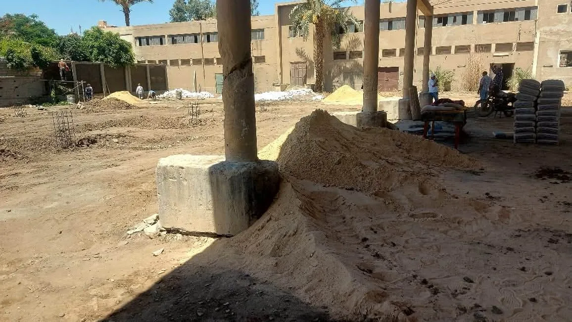 كدواني: انطلاق تجهيز ساحة انتظار سيارات جديدة في مركز ومدينة المنيا على مساحة 6 آلاف متر لخدمة المواطنين وتنظيم الحركة المرورية.. صور