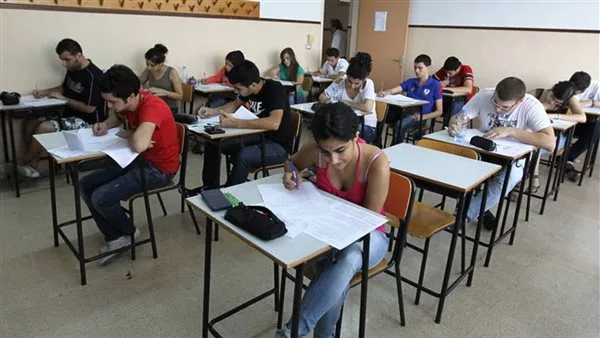 خط ساخن لدعم الامتحانات الرسمية!