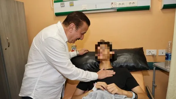 رئيس جامعة المنوفية يعيّن فريقًا طبيًا لمراقبة حالات مصابي حادث الطريق الإقليمي رئيس جامعة المنوفية يعيّن فريقًا طبيًا لمراقبة حالات مصابي حادث الطريق الإقليمي