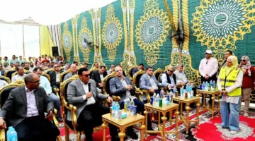 وزير الإسكان ومحافظ بني سويف يزوران مواقع مشاريع مياه الشرب والصرف الصحي ومبادرة حياة كريمة