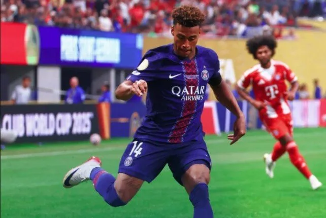 باريس يتجاوز بايرن ميونخ بتسعة لاعبين ويتأهل إلى نصف نهائي كأس العالم «فيديو»