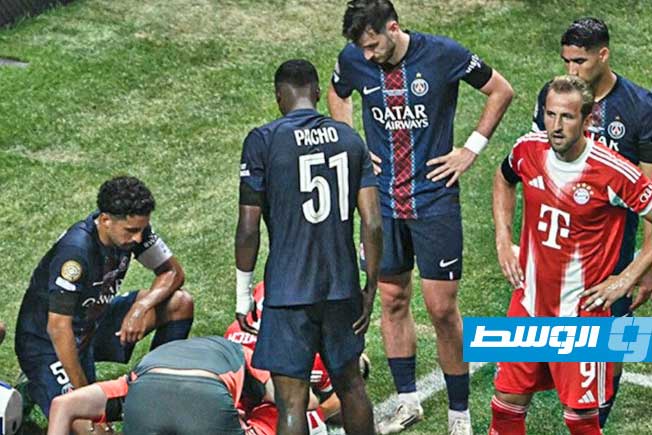 لحظة إسعاف جمال موسيالا لاعب فريق بايرن ميونخ الألماني خلال مواجهة فريقه مع باريس سان جيرمان في كأس العالم للأندية، السبت 5 يوليو 2025 (إكس)